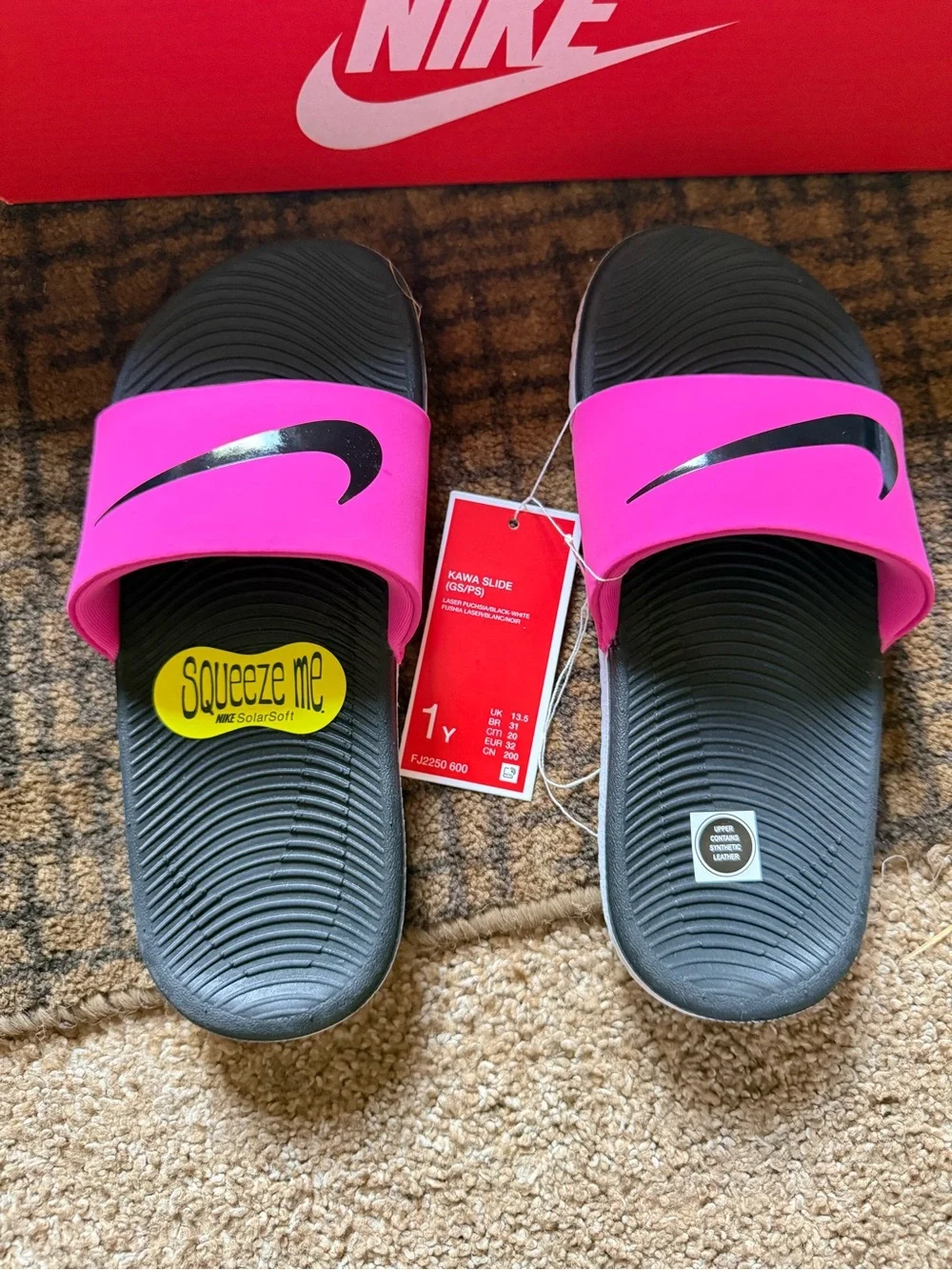 Nike Girls Kawa Slides size 1Y new in box